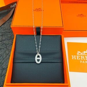 Hermes Silver Oval Pendant Necklace
